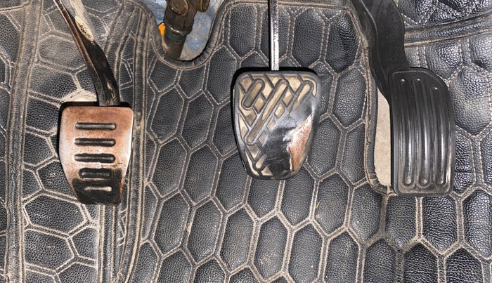 2013 Nissan Sunny XL, Petrol, Manual, 91,655 km, Pedals