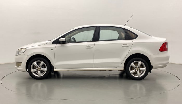 2012 Skoda Rapid ELEGANCE 1.6 MPFI MT, Petrol, Manual, 50,204 km, Left Side