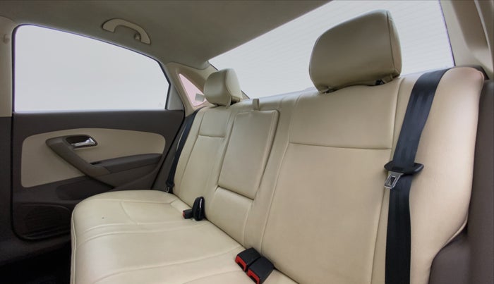 2012 Skoda Rapid ELEGANCE 1.6 MPFI MT, Petrol, Manual, 50,204 km, Right Side Rear Door Cabin