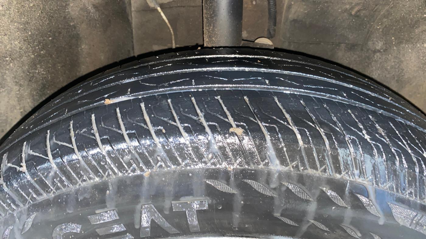 2023 Tata PUNCH ACCOMPLISHED MT CNG, CNG, Manual, 48,464 km, Right Front Tyre Tread