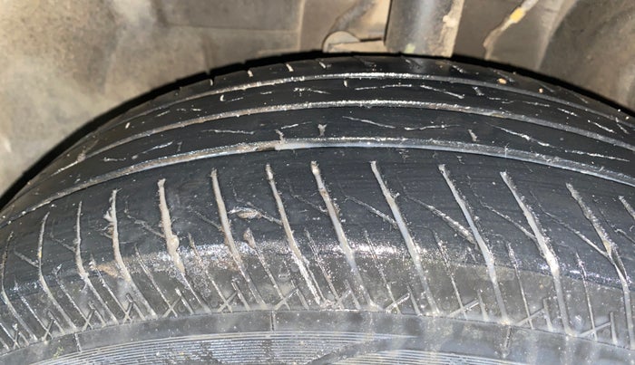 2023 Tata PUNCH ACCOMPLISHED MT CNG, CNG, Manual, 48,371 km, Left Front Tyre Tread