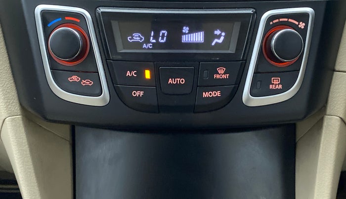 2016 Maruti Ciaz VDI+ SHVS, Diesel, Manual, 1,01,167 km, Automatic Climate Control
