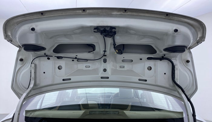 2016 Maruti Ciaz VDI+ SHVS, Diesel, Manual, 1,01,167 km, Boot Door Open