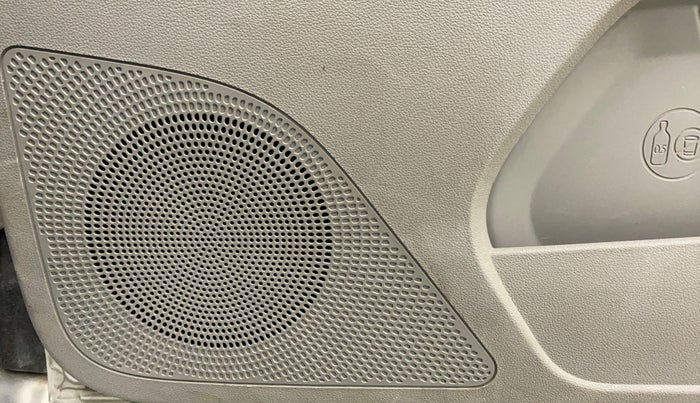 2019 Tata Tiago XT DIESEL, Diesel, Manual, 74,750 km, Speaker