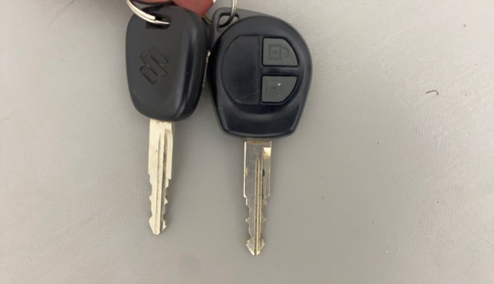 2017 Maruti Alto 800 VXI O, Petrol, Manual, 8,804 km, Key Close Up