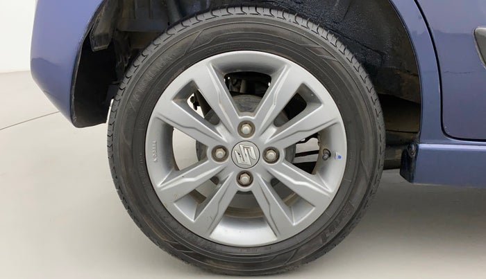 2015 Maruti Wagon R Stingray VXI, Petrol, Manual, 52,524 km, Right Rear Wheel