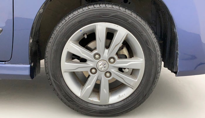 2015 Maruti Wagon R Stingray VXI, Petrol, Manual, 52,524 km, Right Front Wheel