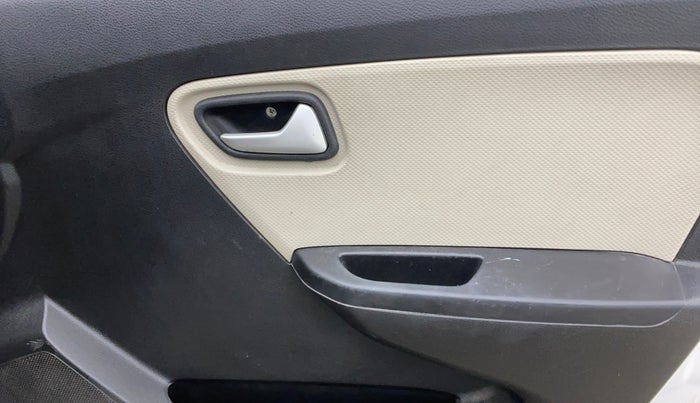 2021 Maruti Alto LXI O, Petrol, Manual, 19,448 km, Driver Side Door Panels Control