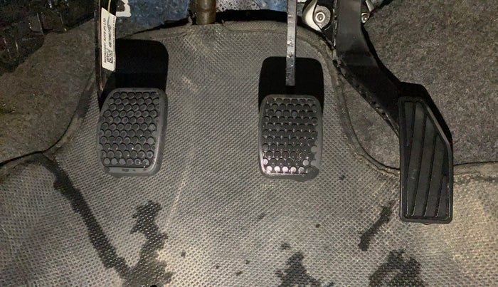 2021 Maruti Alto LXI O, Petrol, Manual, 19,448 km, Pedals