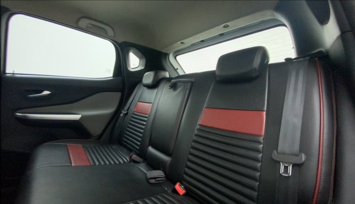 2021 Nissan MAGNITE XL TURBO, Petrol, Manual, 33,239 km, Right Side Rear Door Cabin