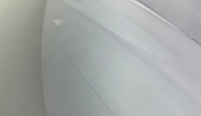 2014 Hyundai i20 ASTA 1.4 CRDI, Diesel, Manual, 65,429 km, Front windshield - Minor spot on windshield