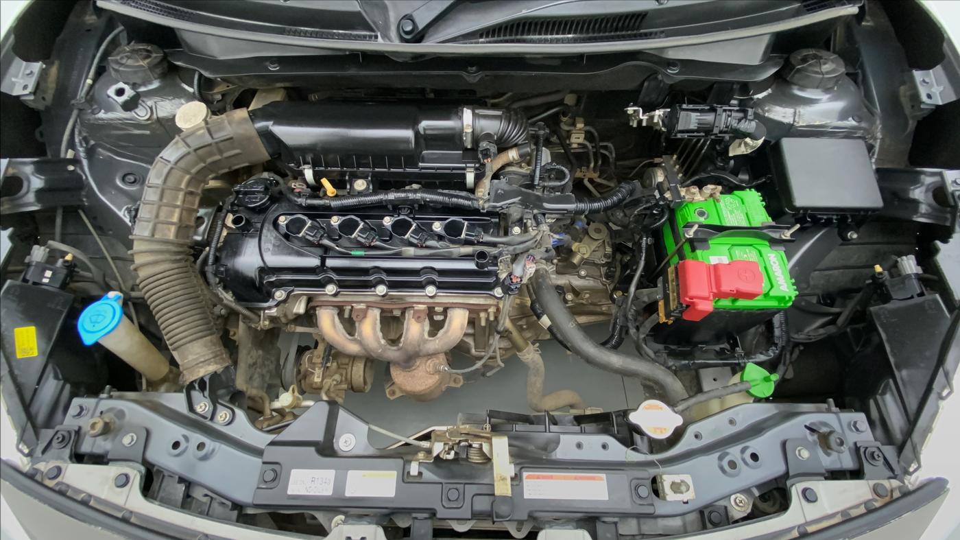 2018 Maruti Swift VXI D, Petrol, Manual, 31,342 km, Open Bonet