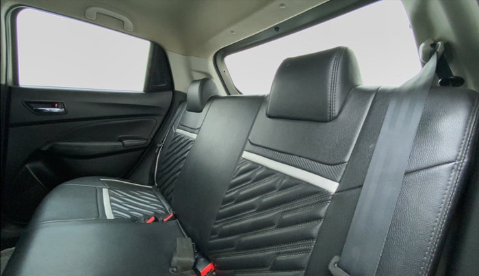 2018 Maruti Swift VXI D, Petrol, Manual, 31,342 km, Right Side Rear Door Cabin