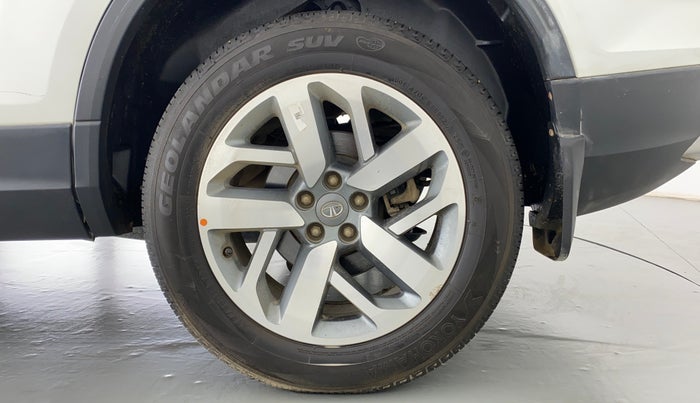 2021 Tata Safari XZA+  KRYOTEC, Diesel, Automatic, 16,533 km, Left Rear Wheel