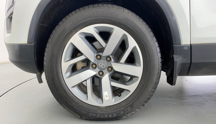 2021 Tata Safari XZA+  KRYOTEC, Diesel, Automatic, 16,533 km, Left Front Wheel