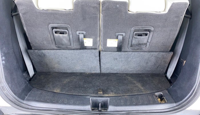2021 Tata Safari XZA+  KRYOTEC, Diesel, Automatic, 16,533 km, Boot Inside
