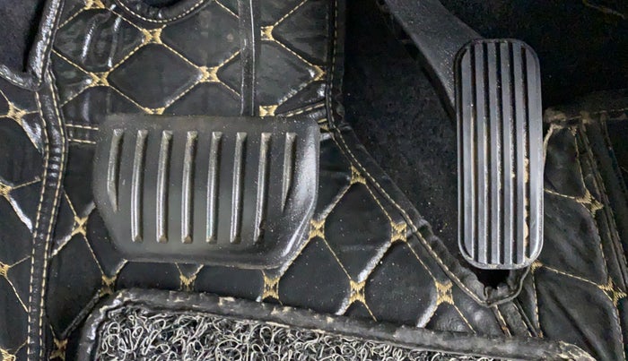2021 Tata Safari XZA+  KRYOTEC, Diesel, Automatic, 16,533 km, Pedals
