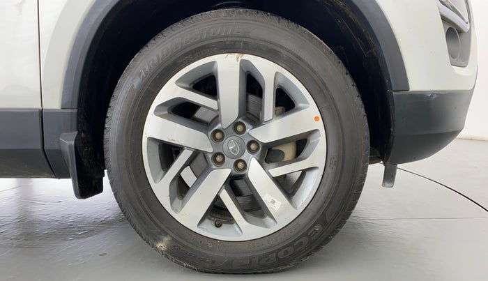 2021 Tata Safari XZA+  KRYOTEC, Diesel, Automatic, 16,533 km, Right Front Wheel