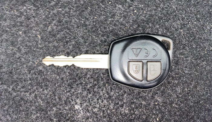 2019 Maruti IGNIS DELTA 1.2 AMT, Petrol, Automatic, 61,737 km, Key Close Up