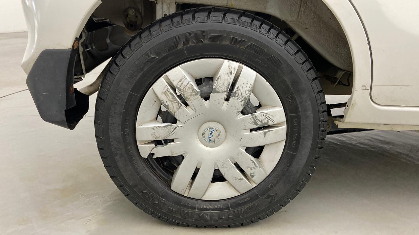 2018 Maruti Alto 800 LXI, Petrol, Manual, 21,316 km, Right Rear Wheel