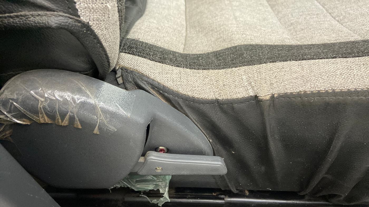 2018 Maruti Alto 800 LXI, Petrol, Manual, 21,316 km, Driver Side Adjustment Panel