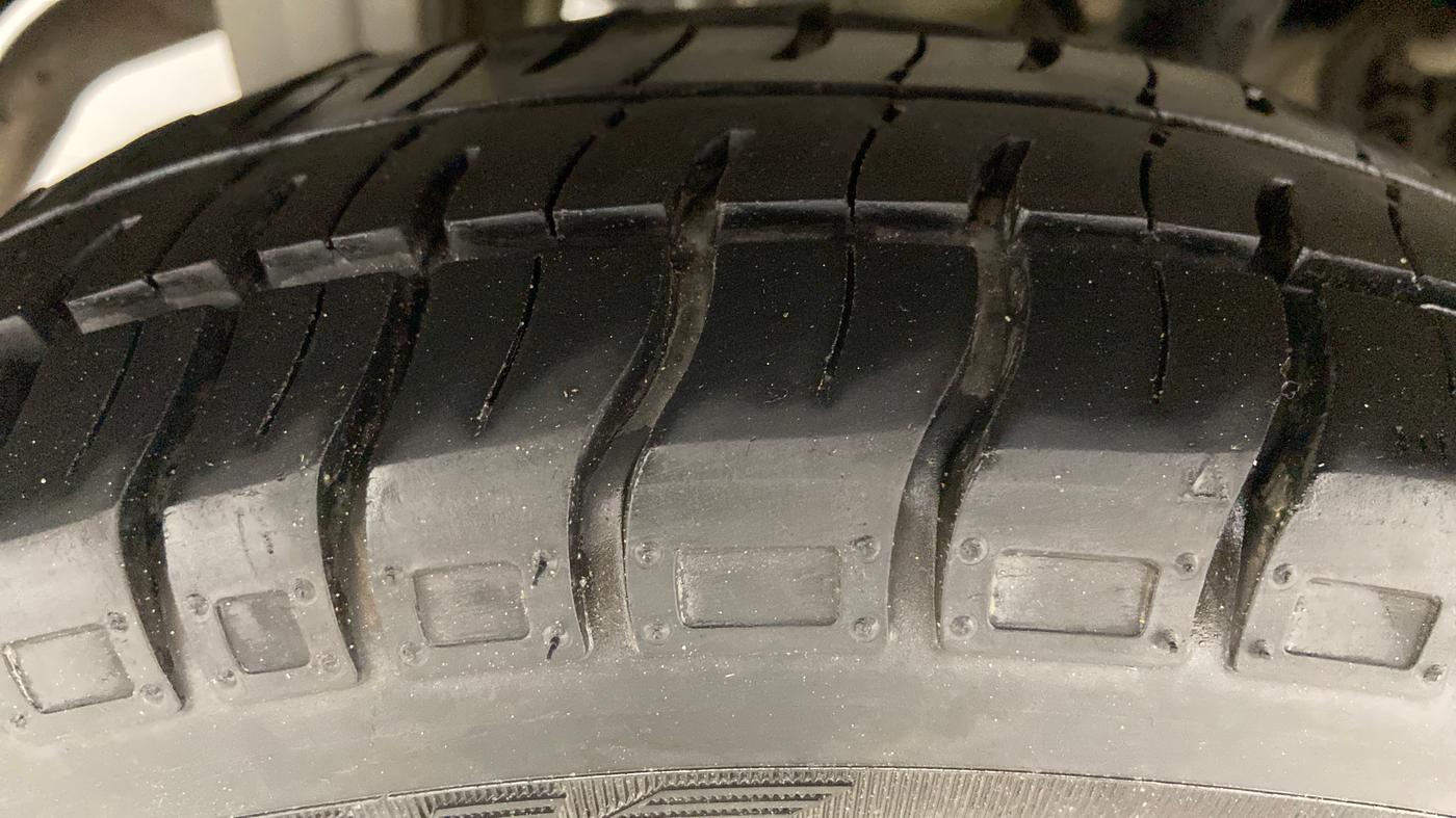 2018 Maruti Alto 800 LXI, Petrol, Manual, 21,316 km, Right Rear Tyre Tread