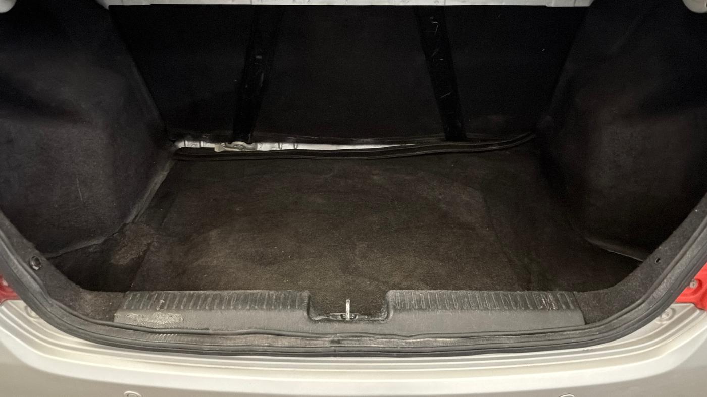 2018 Maruti Dzire LXI, Petrol, Manual, 70,035 km, Boot Inside