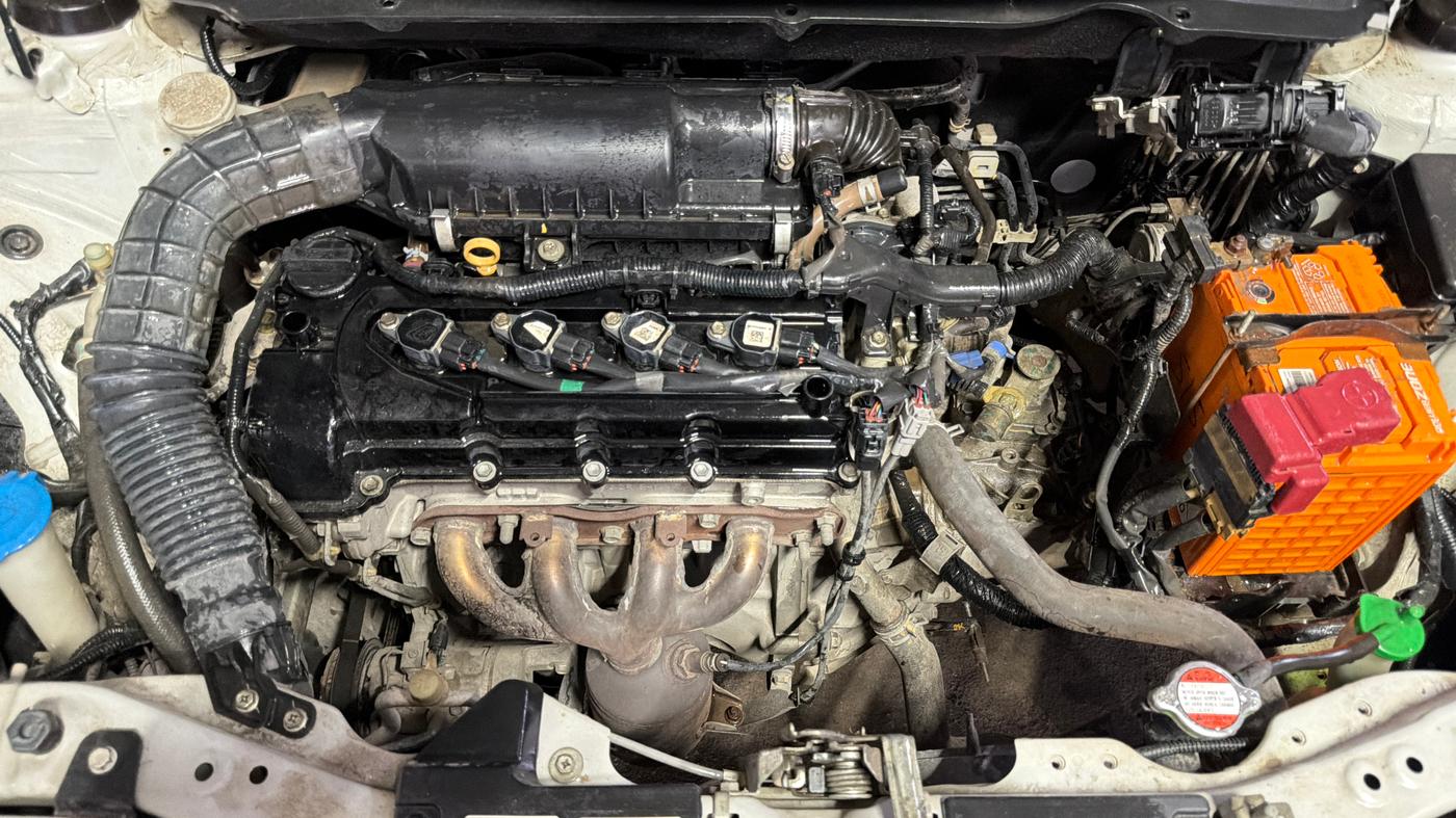 2018 Maruti Dzire LXI, Petrol, Manual, 70,035 km, Engine View