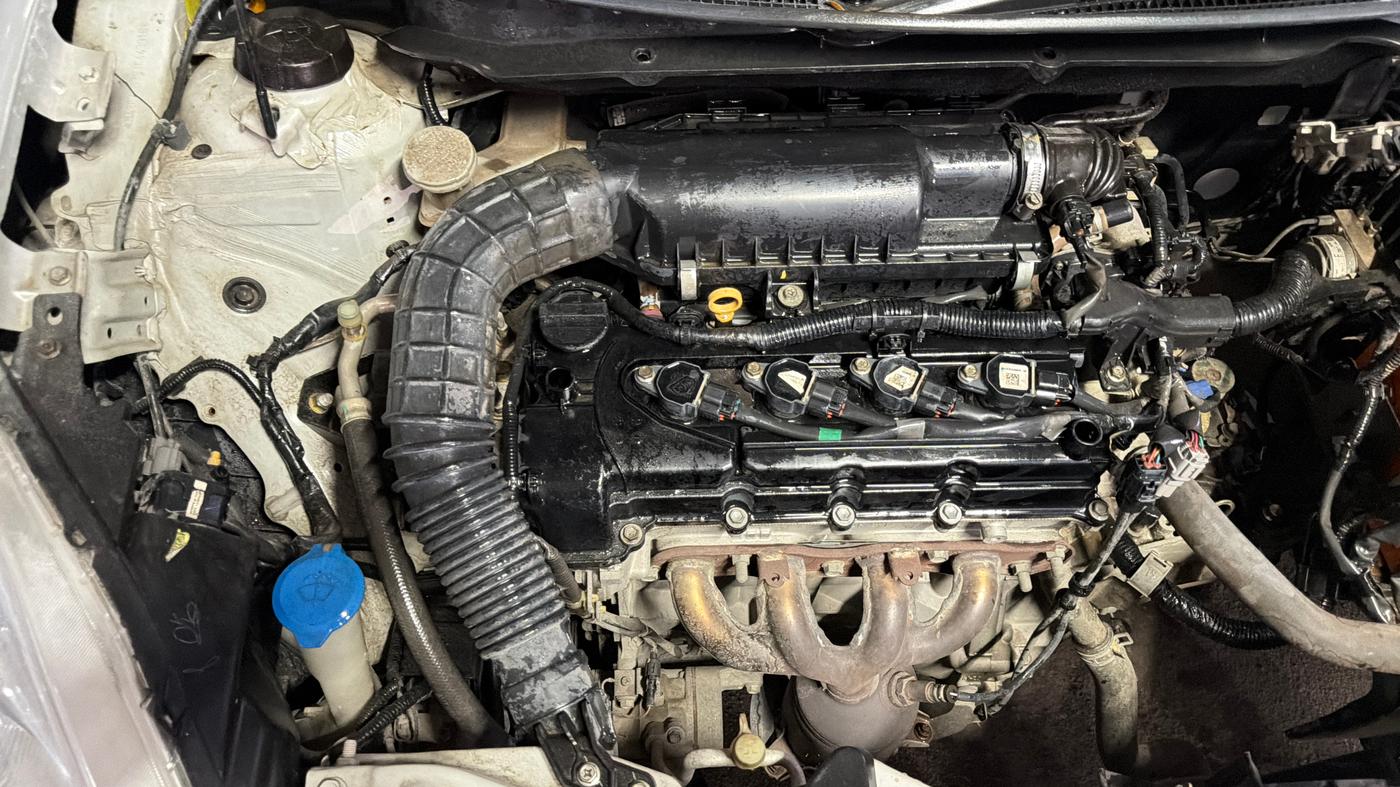 2018 Maruti Dzire LXI, Petrol, Manual, 70,035 km, Engine View - Right