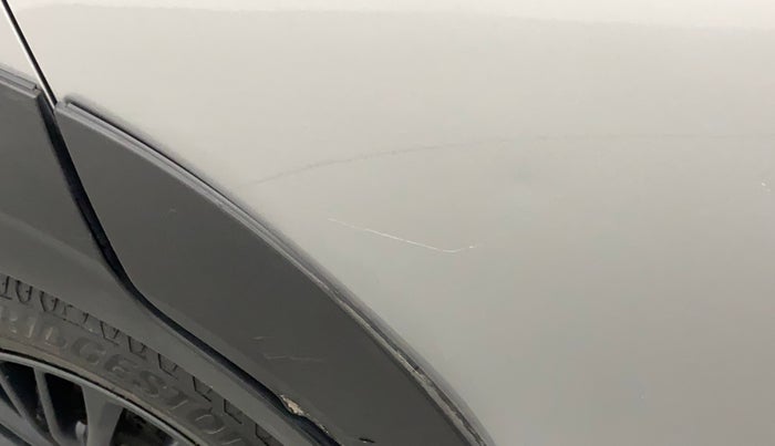 2021 Maruti XL6 ZETA MT, Petrol, Manual, 23,011 km, Right rear door - Minor scratches