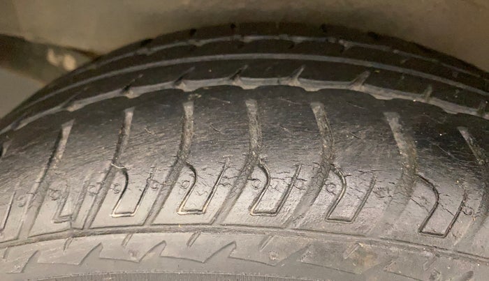 2017 Maruti Wagon R 1.0 VXI AMT, Petrol, Automatic, 18,580 km, Left Rear Tyre Tread