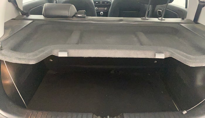 2024 Hyundai EXTER SX(O) 1.2 AMT, Petrol, Automatic, 9,598 km, Boot Inside