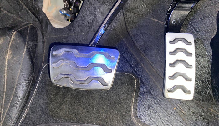 2024 Hyundai EXTER SX(O) 1.2 AMT, Petrol, Automatic, 9,598 km, Pedals