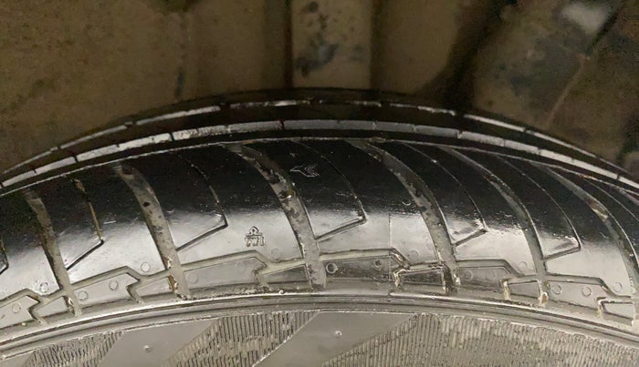 2024 Hyundai EXTER SX(O) 1.2 AMT, Petrol, Automatic, 9,598 km, Left Rear Tyre Tread