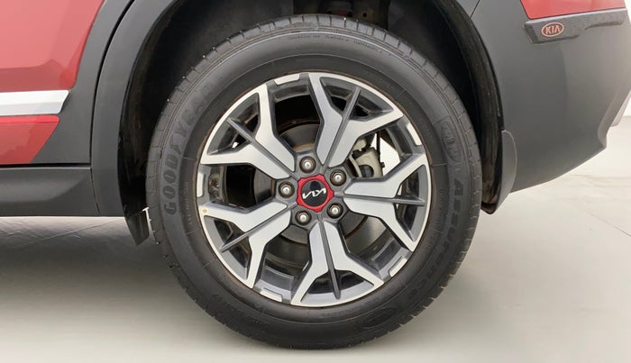 2021 KIA SELTOS GTX PLUS 1.4 PETROL DUAL TONE, Petrol, Manual, 13,616 km, Left Rear Wheel