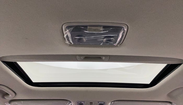 2021 KIA SELTOS GTX PLUS 1.4 PETROL DUAL TONE, Petrol, Manual, 13,616 km, Moonroof/ Sunroof