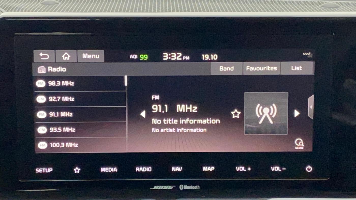 2021 KIA SELTOS GTX PLUS 1.4 PETROL DUAL TONE, Petrol, Manual, 13,616 km, Infotainment System