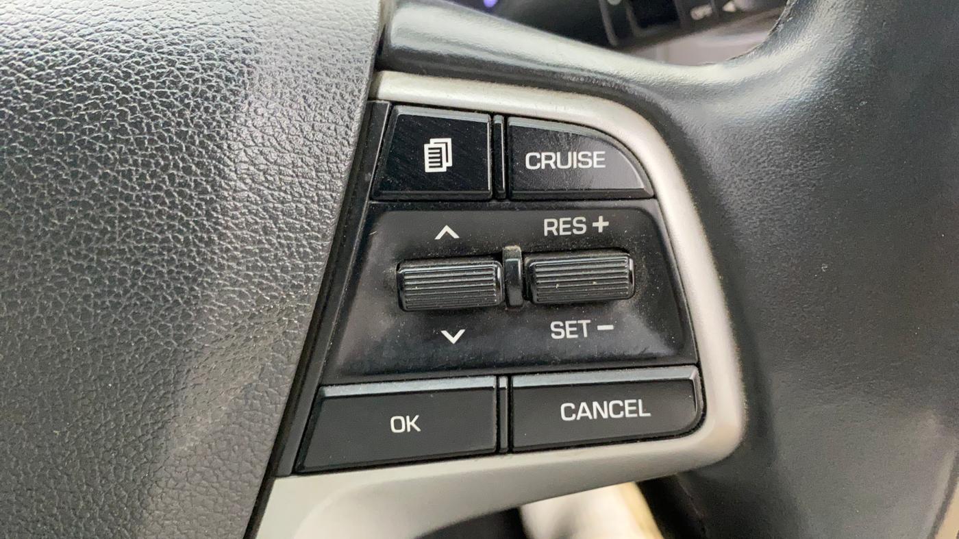 2017 Hyundai New Elantra 2.0 SX(O) AT PETROL, Petrol, Automatic, 1,07,632 km, Adaptive Cruise Control