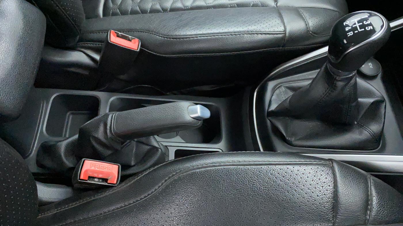 2019 Ford Ecosport 1.5 TITANIUM TI VCT, Petrol, Manual, 61,583 km, Gear Lever