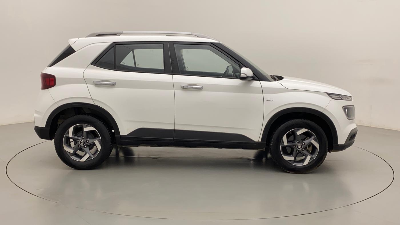 2020 Hyundai VENUE SX PLUS 1.0 TURBO DCT, Petrol, Automatic, 25,400 km, Right Side View