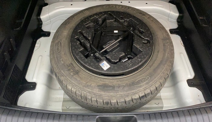 2018 Hyundai Creta E PLUS 1.6 PETROL, Petrol, Manual, 79,207 km, Spare Tyre
