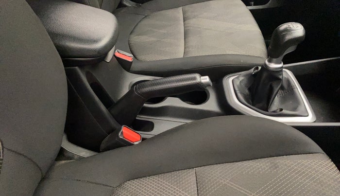 2018 Hyundai Creta E PLUS 1.6 PETROL, Petrol, Manual, 79,207 km, Gear Lever