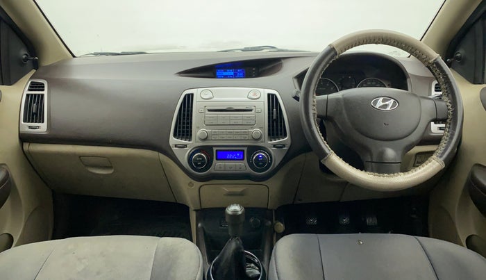 2011 Hyundai i20 MAGNA 1.2, Petrol, Manual, 33,855 km, Dashboard