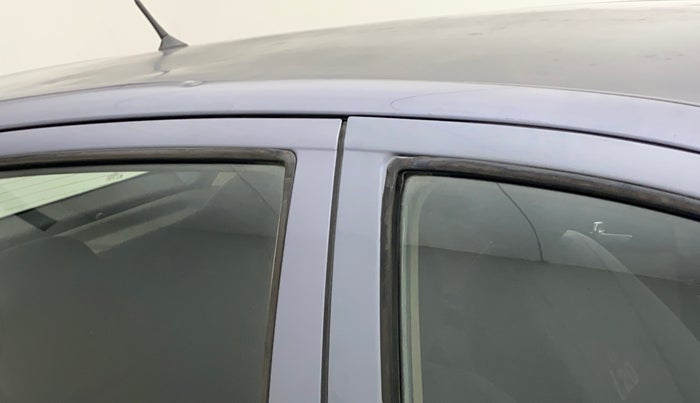 2011 Hyundai i20 MAGNA 1.2, Petrol, Manual, 33,855 km, Right B pillar - Slightly dented
