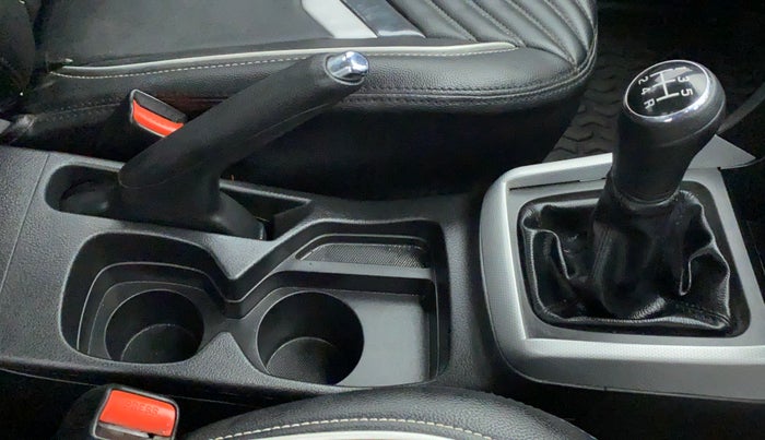 2020 Maruti Vitara Brezza VXI, Petrol, Manual, 8,166 km, Gear Lever