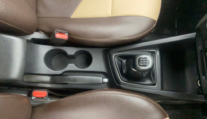 2015 Hyundai Elite i20 ASTA 1.2, Petrol, Manual, 49,278 km, Gear Lever