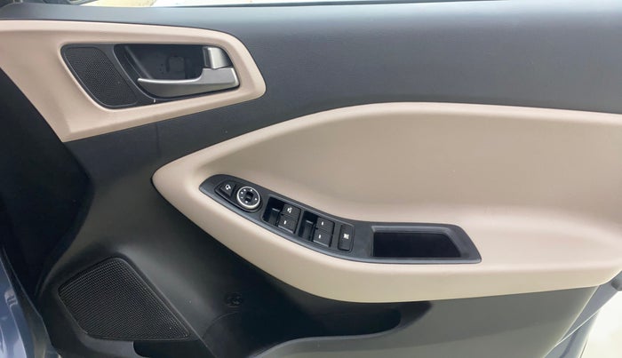 2015 Hyundai Elite i20 ASTA 1.2, Petrol, Manual, 49,278 km, Driver Side Door Panels Control