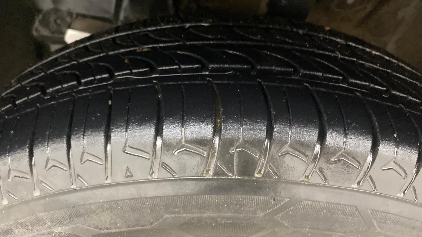 2021 Maruti New Wagon-R ZXI 1.2, Petrol, Manual, 96,367 km, Left Front Tyre Tread