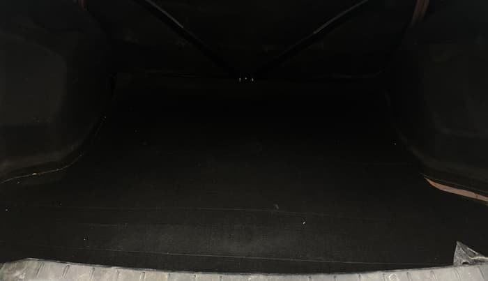 2015 Toyota Etios G, Petrol, Manual, 34,034 km, Boot Inside