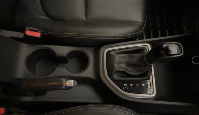 2017 Hyundai Creta SX PLUS AT 1.6 PETROL, Petrol, Automatic, 47,057 km, Gear Lever